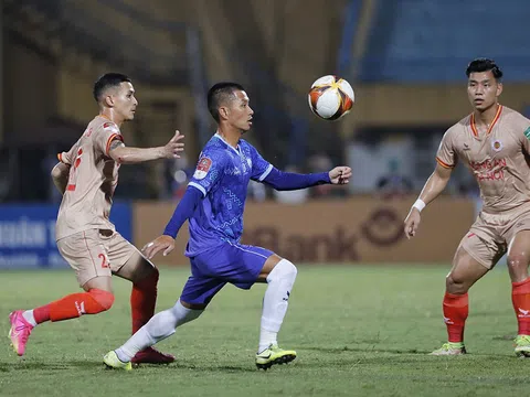 V.League 2023: "Tiền tươi thóc thật"