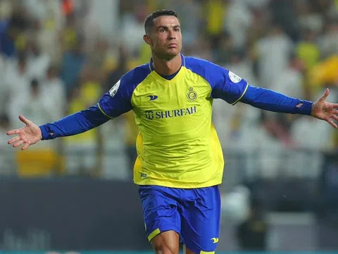 Cristiano Ronaldo mất giá trên thị trường chuyển nhượng