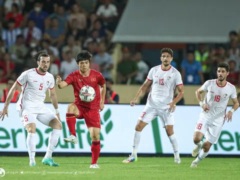 Đội tuyển Việt Nam tiếp tục cải thiện vị trí trên Bảng xếp hạng FIFA