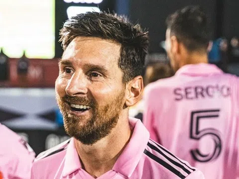 Lionel Messi phá thêm một kỷ lục của Cristiano Ronaldo