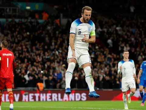 Vòng loại Euro 2024: Harry Kane lập cú đúp đưa đội tuyển Anh giành vé dự Vòng chung kết
