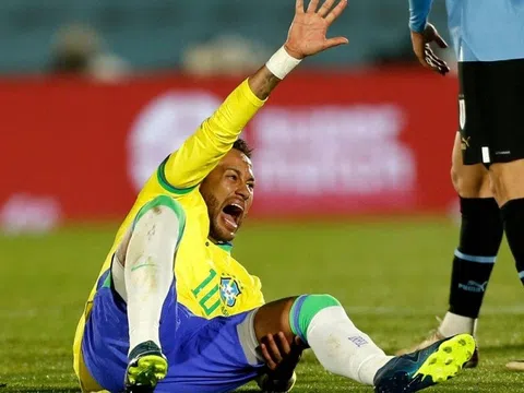 Đội tuyển Brazil và Al Hilal đón tin không vui từ Neymar