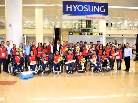 Đoàn Thể thao người khuyết tật Việt Nam về nước, khép lại những ngày tranh tài tại Hàng Châu