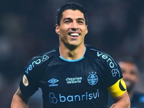 Luis Suarez trở lại đội tuyển Uruguay tham dự Vòng loại World Cup 2026