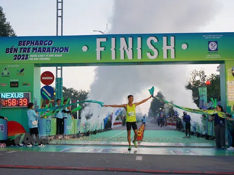 6.000 vận động viên tranh tài giải Chạy bộ Bepharco Bến Tre Marathon 2023