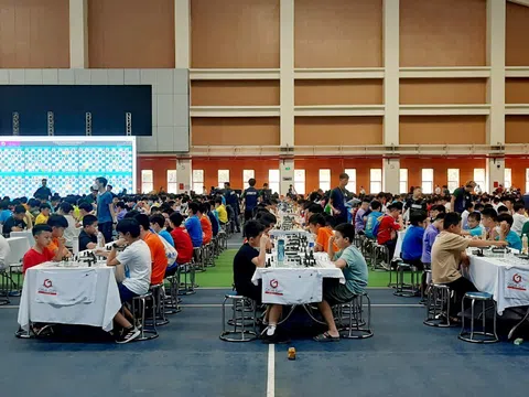 Giải cờ Vua nhanh Hà Nội mở rộng 2023: Kỷ lục về số vận động viên tham dự  
