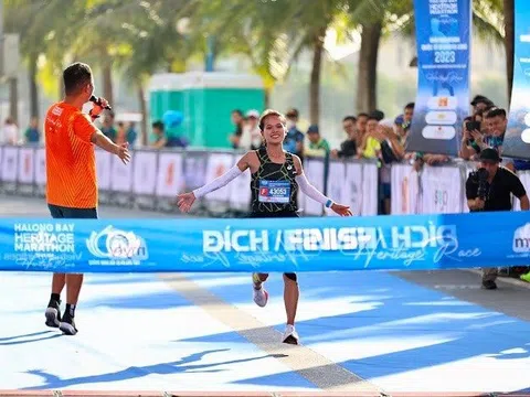 Giải Marathon quốc tế di sản Hạ Long 2023: Hồng Lệ và Trung Cường lên ngôi vô địch