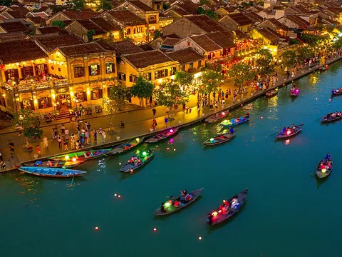 Việt Nam lần thứ tư được vinh danh là Điểm đến Di sản hàng đầu thế giới