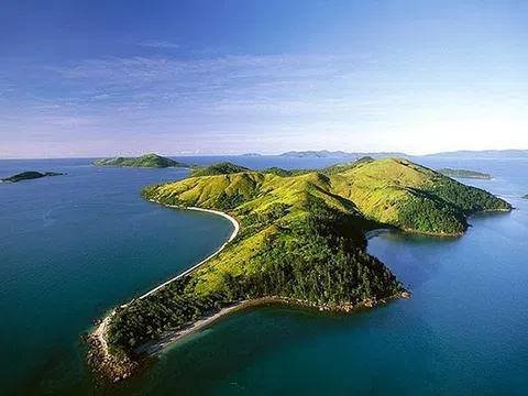Phú Quốc đoạt giải “Điểm đến biển đảo thiên nhiên hàng đầu thế giới năm 2023”