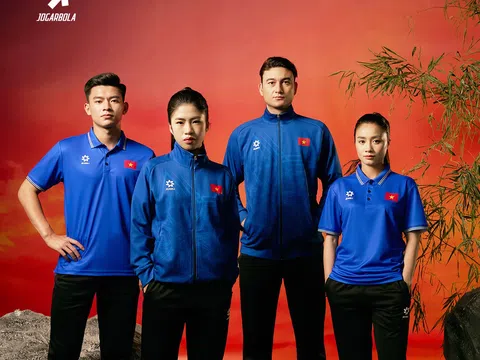 Ra mắt bộ sưu tập trang phục mới của đội tuyển bóng đá Việt Nam