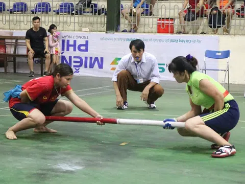 Huyện Tân Lạc phát triển rộng khắp phong trào thể dục thể thao
