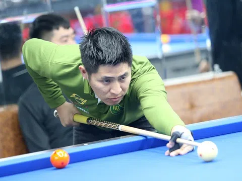 Ngày 3 giải Billiards Carom 3 Băng Cúp Phúc Thịnh Table 2024: Đình Quốc tung series 16 điểm