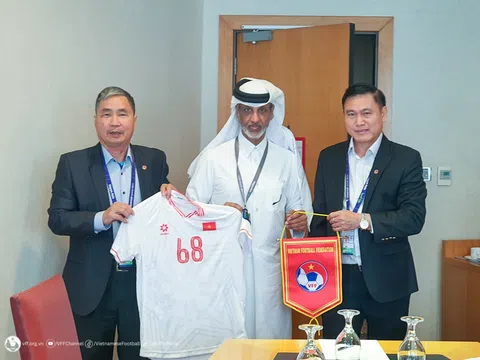 Trưởng Ban Tổ chức ASIAN Cup 2023 tại Qatar ấn tượng với trận ra quân của đội tuyển Việt Nam