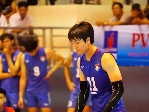 Chủ công Trần Đức Hạnh lọt tốp 5 ngoại binh xuất sắc nhất TECHO Volleyball Campuchia League 2023-2024