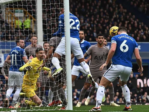 Vòng 23 Premier League: Tottenham đánh rơi chiến thắng trên sân của Everton