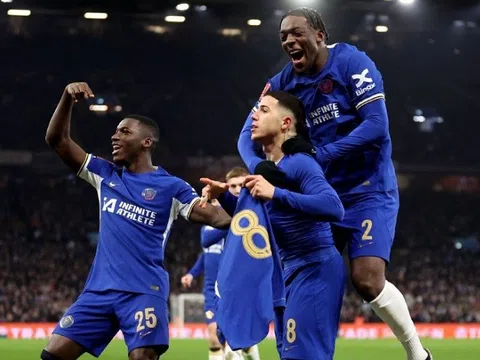 Chelsea giành vé vào vòng 5 FA Cup sau trận thắng Aston Villa