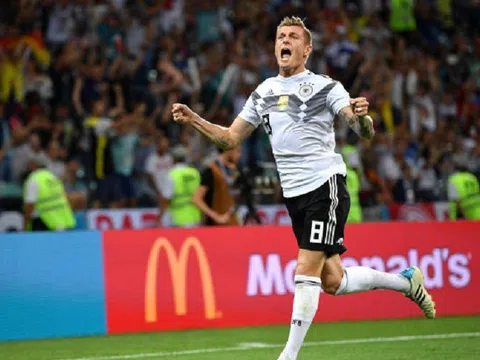 Tiền vệ Toni Kroos bất ngờ trở lại khoác áo đội tuyển Đức