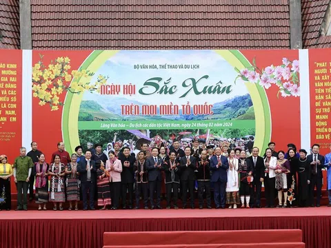 Gìn giữ và bồi đắp các giá trị văn hóa tốt đẹp, đưa văn hóa thấm sâu vào đời sống xã hội, tạo dựng nền tảng tinh thần lành mạnh và tiến bộ