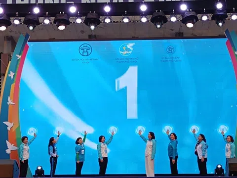 Gần 1.000 người tham gia giải Đi bộ “Phụ nữ Thủ đô khỏe - đẹp” lần thứ nhất năm 2024