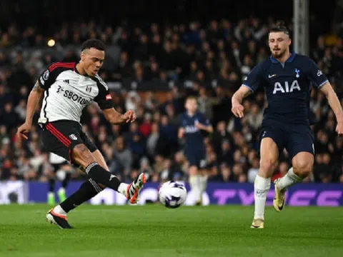 Vòng 29 Premier League: Tottenham gục ngã trên sân của Fulham