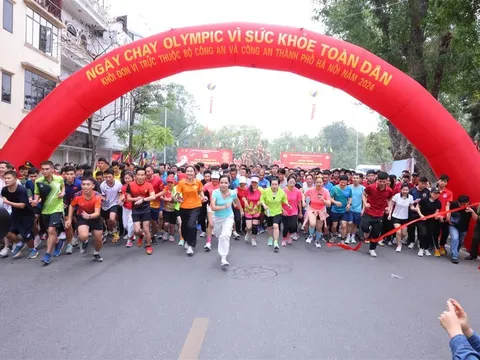 Gần 2.500 cán bộ, chiến sĩ tham gia Ngày chạy Olympic vì sức khỏe toàn dân năm 2024