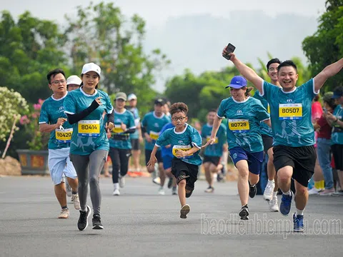 Ấn tượng giải Chạy THACO Marathon Vì an toàn giao thông - Điện Biên Phủ năm 2024