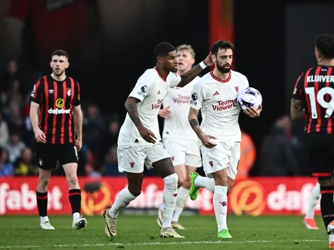 Man United nhọc nhằn giành được trận hòa trên sân của Bournemouth