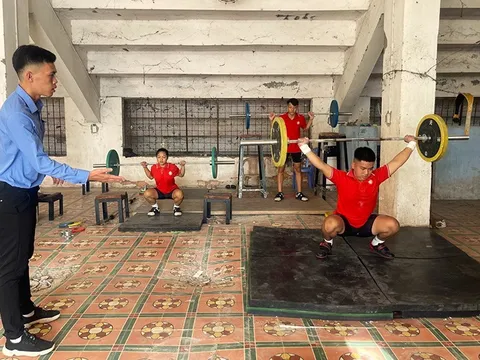  Cử tạ Đồng Tháp chinh phục đỉnh cao