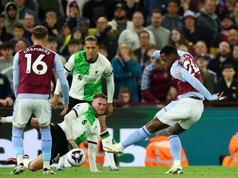 Vòng 37 Premier League: Liverpool đánh rơi chiến thắng trên sân của Aston Villa