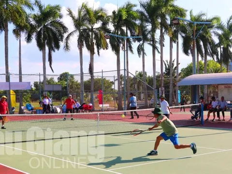 Quần vợt Hậu Giang nhiều tiềm năng phát triển