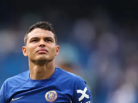 Chelsea thanh lọc lực lượng