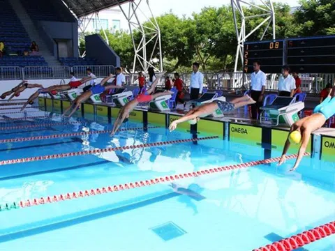 Khởi tranh giải Bơi và Lặn vô địch trẻ quốc gia năm 2024