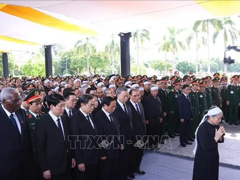 Khoảnh khắc tiễn biệt cuối cùng Tổng Bí thư Nguyễn Phú Trọng