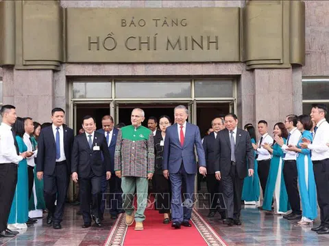 Chủ tịch nước Tô Lâm và Tổng thống Jose Ramos-Horta thăm Bảo tàng Hồ Chí Minh