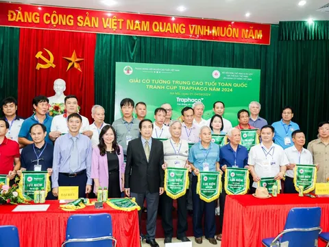 Khởi tranh giải cờ Tướng trung cao tuổi toàn quốc năm 2024