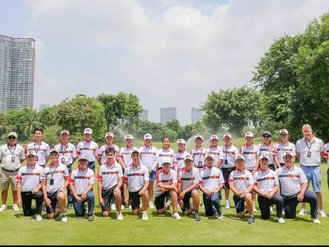 Đội tuyển golf quốc gia tập huấn định kỳ