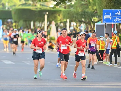 Giải Chạy VnExpress Marathon Nha Trang 2024 thu hút hơn 9.000 runner