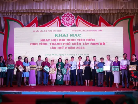 Nhiều hoạt động đặc sắc trong Ngày hội Gia đình tiêu biểu các tỉnh, thành phố miền Tây Nam Bộ lần V
