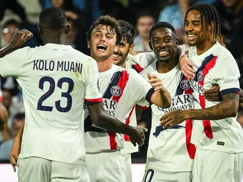 Bùng nổ phút cuối, PSG thắng đậm trận mở màn Ligue 1