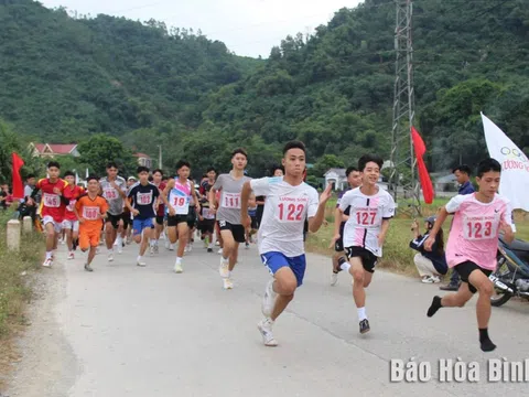 Phong trào thể thao Hòa Bình phát triển mạnh mẽ