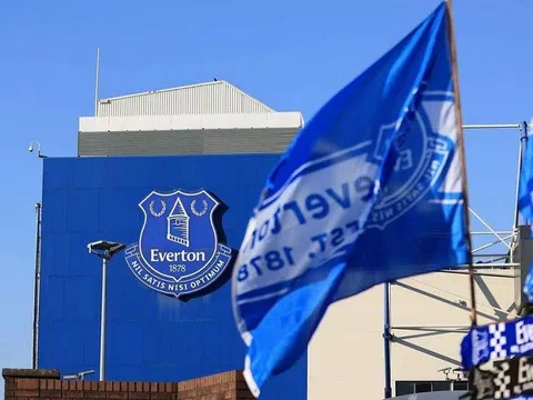 Sau Chelsa đến lượt Everton đổi chủ