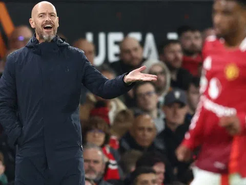 Huấn luyện viên Erik ten Hag không lo mất ghế tại Man United