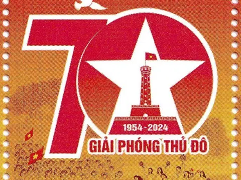 Phát hành bộ tem "Chào mừng 70 năm Ngày Giải phóng Thủ đô