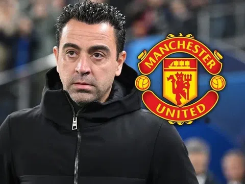 Xavi trở thành ứng viên thay thế huấn luyện viên Erik ten Hag tại Man United