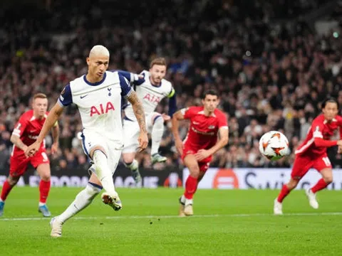 Tottenham nối dài chuỗi trận toàn thắng tại Europa League