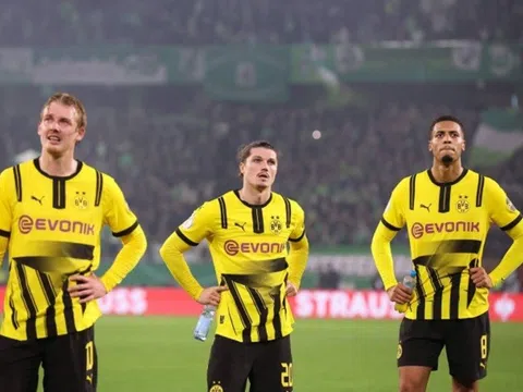 Dortmund sẵn sàng rao bán một loạt trụ cột