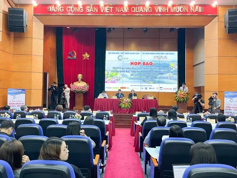 Festival Hoa Đà Lạt lần thứ X năm 2024 và “Bản giao hưởng sắc màu” thú vị, ấn tượng