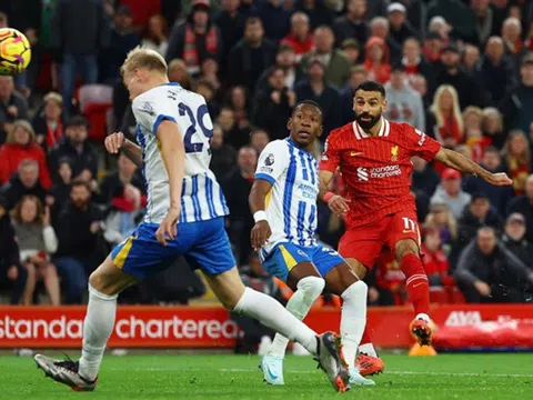 Tiền đạo Mohamed Salah bóng gió về khả năng chia tay Liverpool