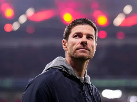 Huấn luyện viên Xabi Alonso "trên đường đến" Man City