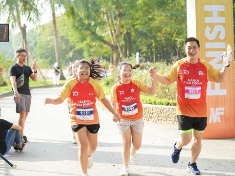 Hơn 1.200 thiếu nhi tham gia giải chạy Vietnam Family Marathon - Hà Nội Tiên Phong 2024